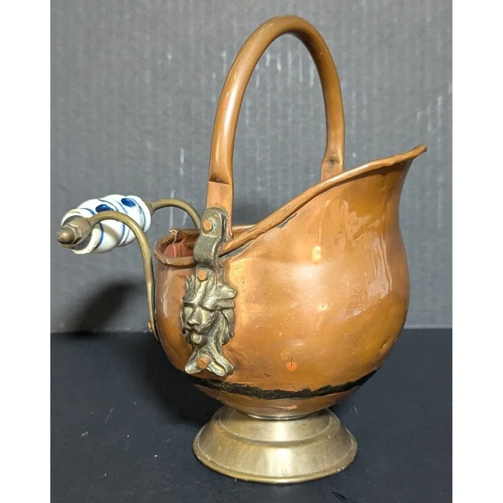 Vintage MCM Copper & Brass Coal Scuttle Lion Mounts Delft-Style Ceramic Handle